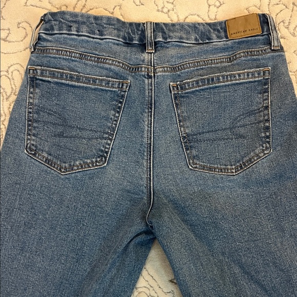 American Eagle Outfitters Women's Strigid Curvy High Waisted Stovepipe Jeans - Picture 5 of 10